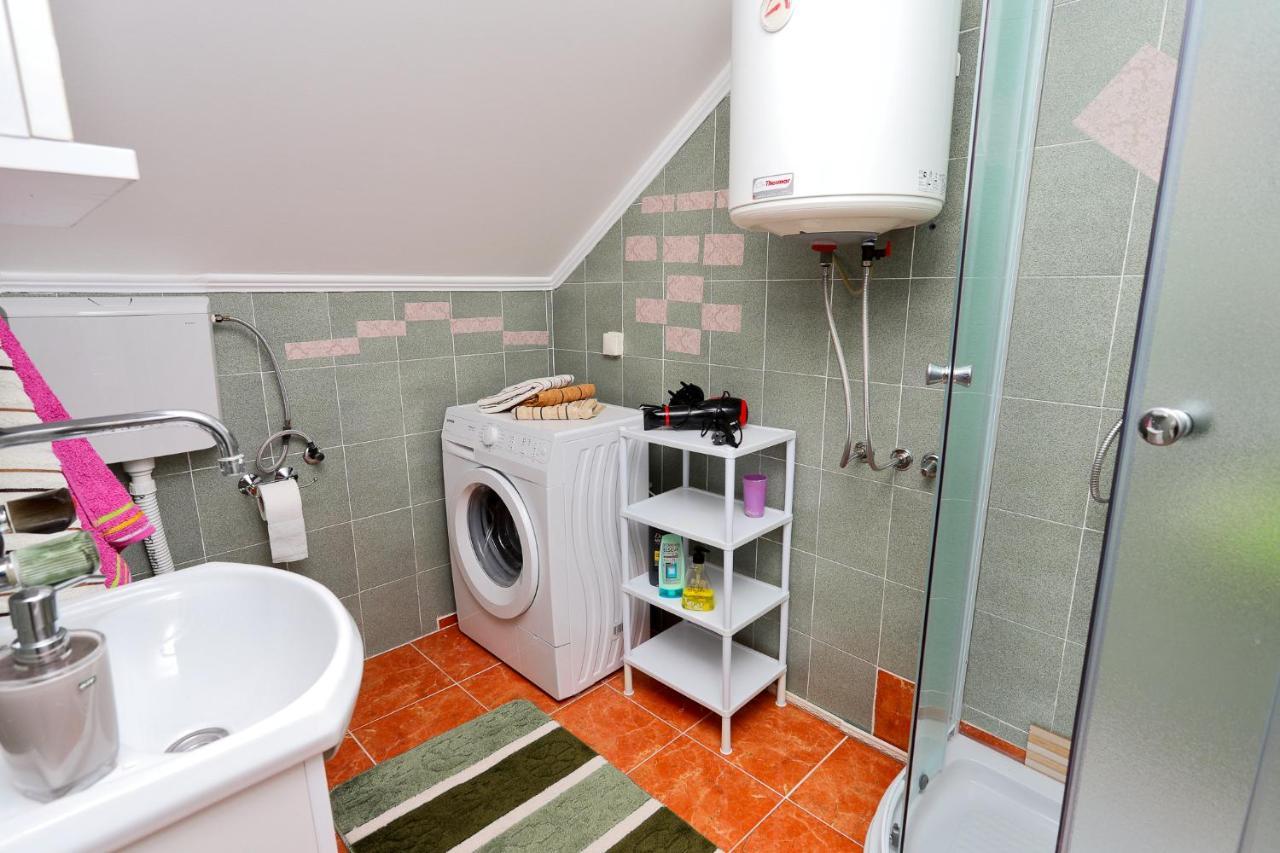 Apartment Mirjana Cattaro Esterno foto
